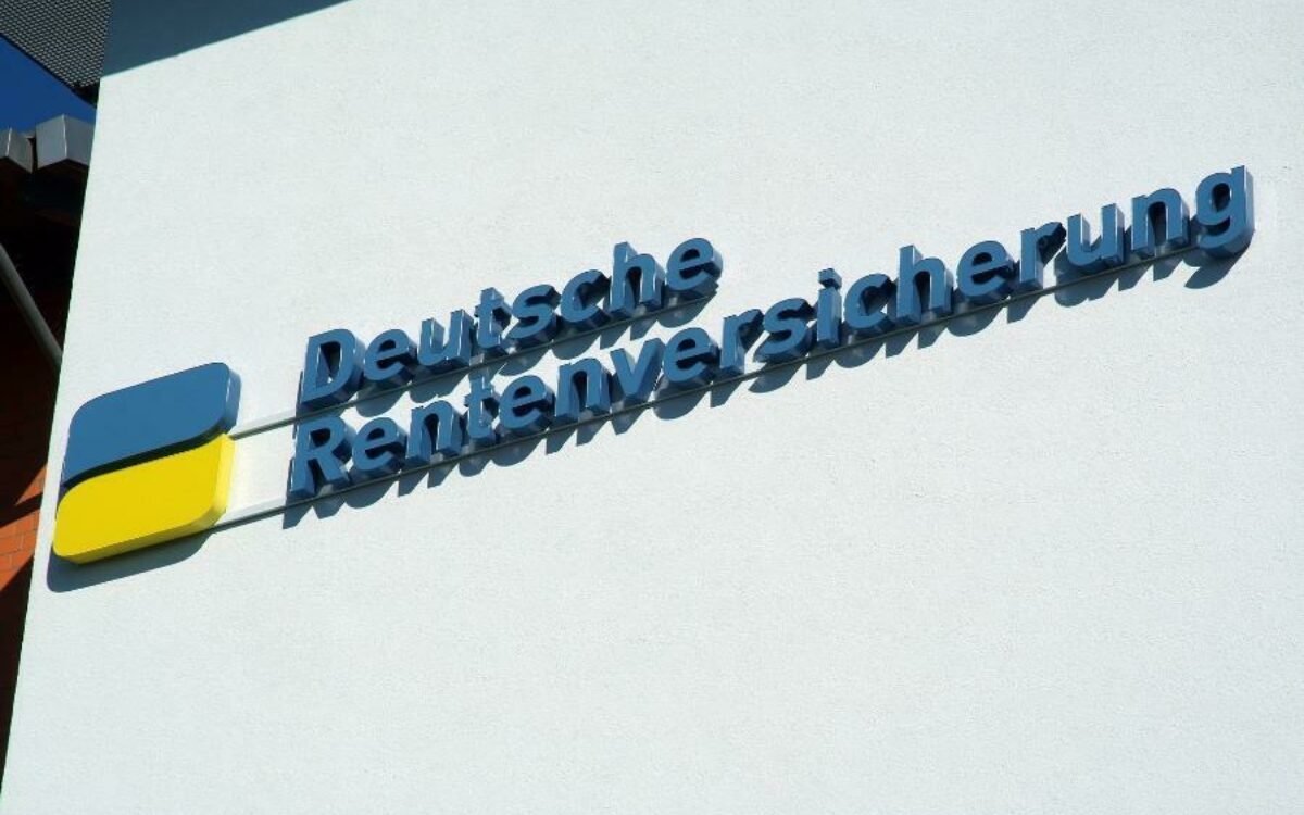 1612180172logo schriftzug drv 1612180172logo schriftzug drv